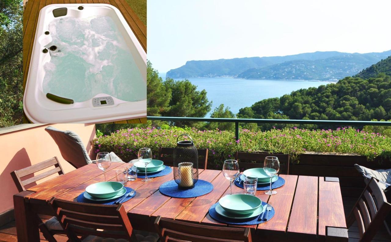 Una Spettacolare Vista Mare - Casa Con Jacuzzi Bergeggi Εξωτερικό φωτογραφία